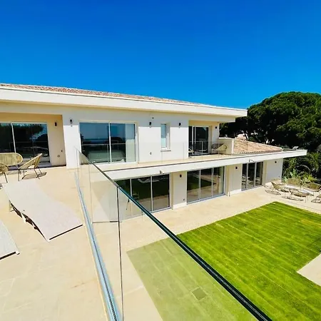 Neuve, Proche Centre Ville, Plage A 100 M - Max Villa *