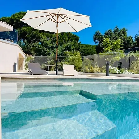 Villa Neuve, Proche Centre Ville, Plage A 100 M - Max Sainte-Maxime
